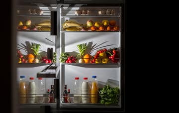 5 Steps to Stop Late-Night Food Cravings